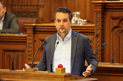 Bild zeigt Stadtrat Dominik Nepp